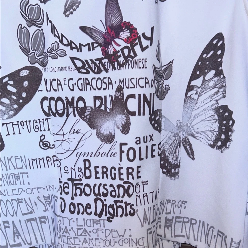 Elegant Butterfly Print Sleeveless Blouse - Picture 5 of 10